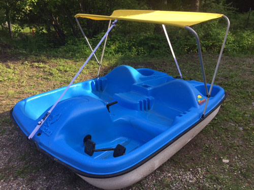 pedal boat for rent